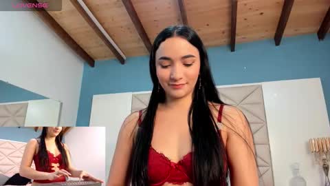 Snapshot of eli_duran chatting on December 5, 12:03 pm Eli online show from December 5, 12:03 pm