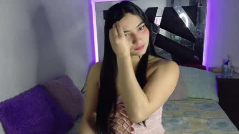 Snapshot of eli_duran chatting on January 12, 12:10 pm Eli online show from January 12, 12:10 pm