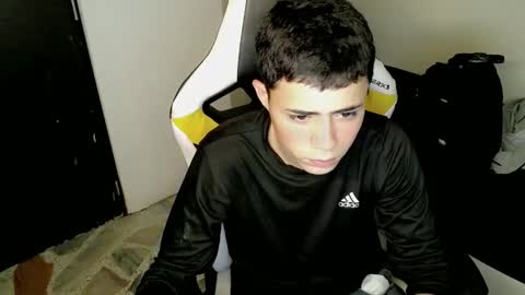 Snapshot of elii_797 chatting on October 5, 5:22 pm bby-santy online show from October 5, 5:22 pm