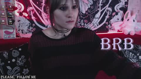 Snapshot of elika_kay chatting on December 7, 1:14 am  MORE ME   online show from December 7, 1:14 am