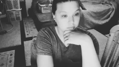 ElinaReign   online show from September 21, 2:46 am