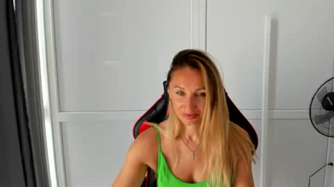 Milena online show from June 29, 6:19 am