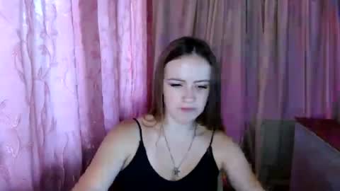 Snapshot of elinastar chatting on July 31, 10:03 am ElinaStar online show from July 31, 10:03 am