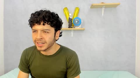 Elio online show from February 26, 4:28 pm