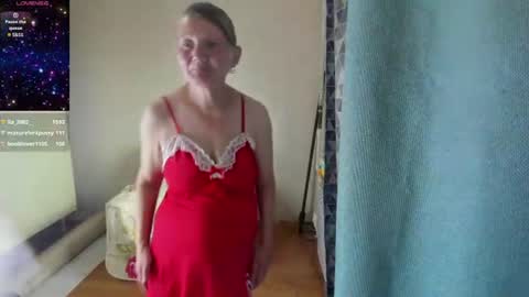 Snapshot of elis_gabbi chatting on July 2, 2:22 am Elis online show from July 2, 2:22 am
