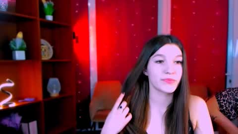 Snapshot of elis_sunny chatting on February 26, 7:18 am elis_sunny online show from February 26, 7:18 am