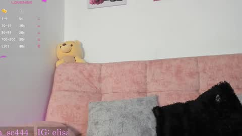 Snapshot of elisabeth_secret chatting on September 9, 12:05 pm online show from September 9, 12:05 pm