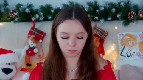 ElisabethDavis online show from December 9, 8:01 pm