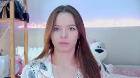 ElisabethDavis online show from February 26, 4:14 pm