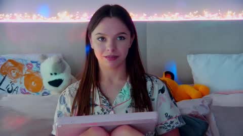 ElisabethDavis online show from February 26, 10:31 pm