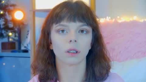 ElisabethDavis online show from November 30, 3:27 pm