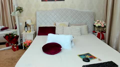 Elissa online show from December 31, 1:26 am