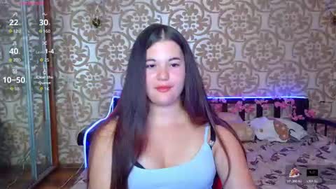 elisesmuse online show from July 30, 9:25 pm