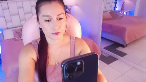 ELISE online show from April 22, 3:20 am