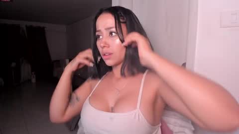 Snapshot of elissa_dominguez chatting on June 2, 5:53 am Elissa online show from June 2, 5:53 am