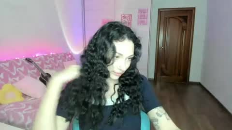 Eliss online show from June 17, 12:18 pm