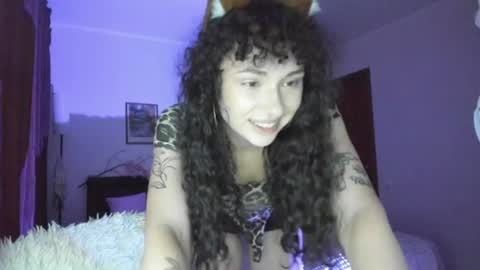 Eliss online show from July 28, 4:39 pm