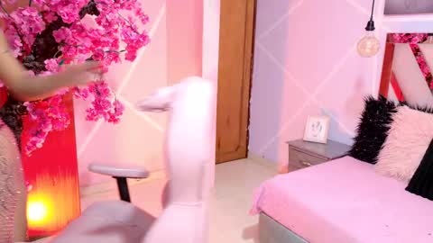 elit noa online show from November 20, 7:57 pm