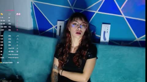 Snapshot of elizabeht_911 chatting on February 14, 11:12 pm elizabeht_911 online show from February 14, 11:12 pm