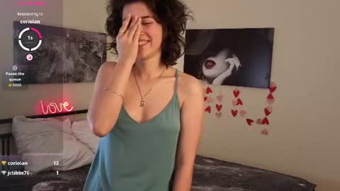 Snapshot of elizabeth_harris_ chatting on June 17, 2:18 pm Malena online show from June 17, 2:18 pm