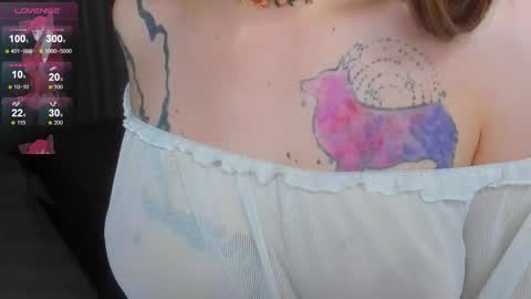 elizabethh_brown online show from December 3, 1:09 pm