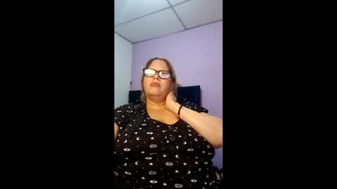 Elizabeth online show from May 23, 10:41 am