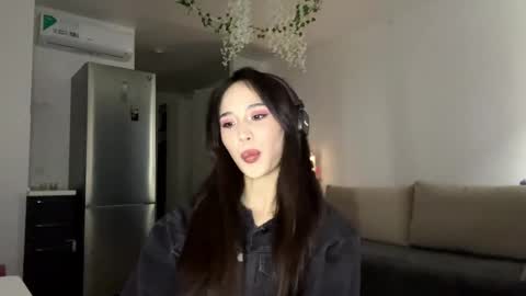 Elizabet online show from April 14, 11:38 am