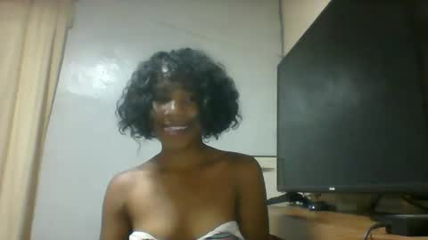 Snapshot of elizagayah chatting on February 27, 9:20 am elizagayah online show from February 27, 9:20 am