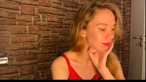 Eliza online show from July 6, 7:16 pm