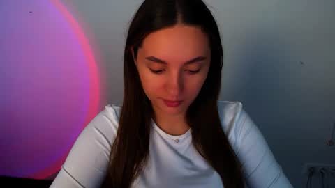 elizsun online show from June 17, 8:39 am