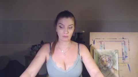 Snapshot of elizzo chatting on December 18, 1:56 pm Eliekind online show from December 18, 1:56 pm