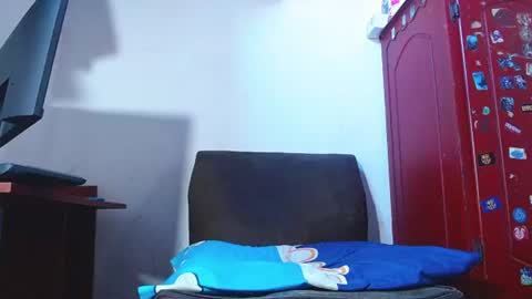 Snapshot of eljeorge_hott chatting on June 21, 3:25 pm JORGE BENITEZ online show from June 21, 3:25 pm
