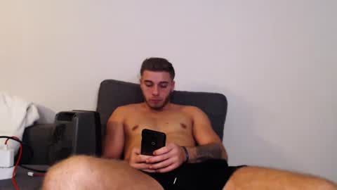 Snapshot of elkafit28 chatting on October 23, 7:34 pm elkafit28 online show from October 23, 7:34 pm