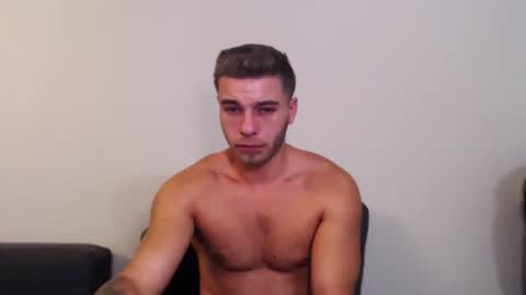 Snapshot of elkafit28 chatting on October 26, 10:15 pm elkafit28 online show from October 26, 10:15 pm