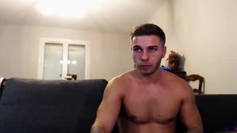 Snapshot of elkafit28 chatting on November 23, 5:13 pm elkafit28 online show from November 23, 5:13 pm