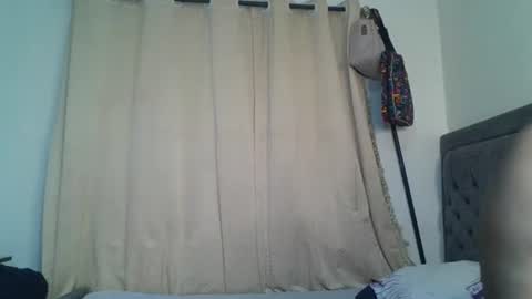 Snapshot of ella8_ chatting on July 28, 6:20 pm ella8_ online show from July 28, 6:20 pm