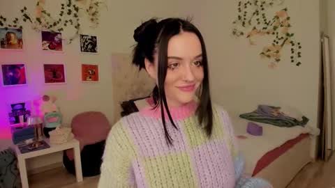 ELLA online show from November 5, 10:37 am