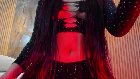 ella harper online show from February 7, 9:05 am