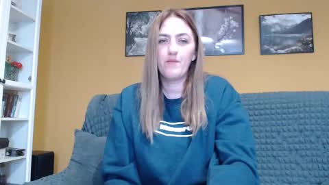 Snapshot of ella_max_live chatting on February 24, 7:22 am Ella Max online show from February 24, 7:22 am