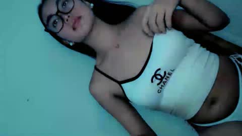 ella_walkerxxx online show from June 10, 3:44 pm