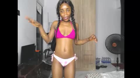 ella online show from March 12, 5:57 am