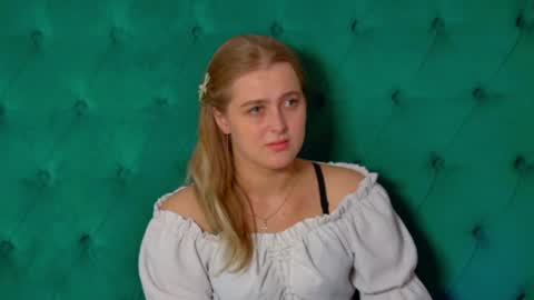 EllaBells online show from July 1, 5:09 am