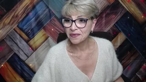 EllaBonito online show from October 3, 5:59 am