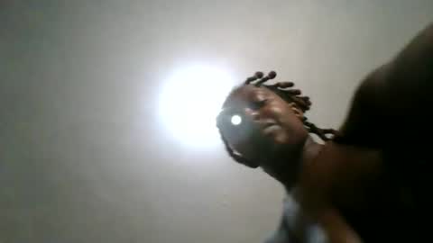 ellah-simone online show from May 9, 7:19 pm