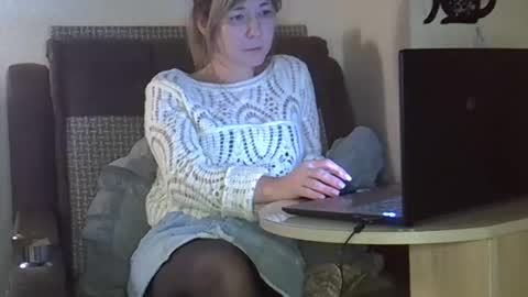 ellajohnsonx online show from March 8, 2:04 am