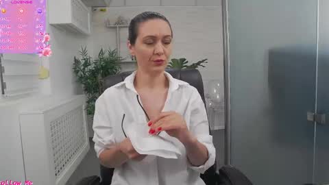            online show from May 24, 2:44 pm