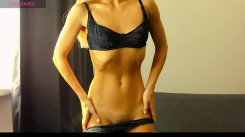 ellen_flow online show from May 16, 2:38 pm