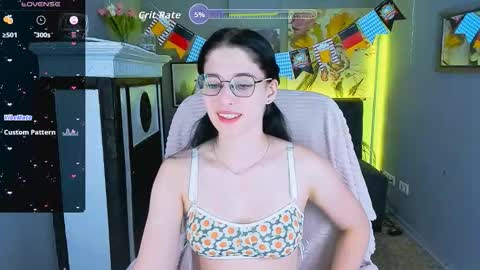 ellie_magic online show from September 21, 11:56 am