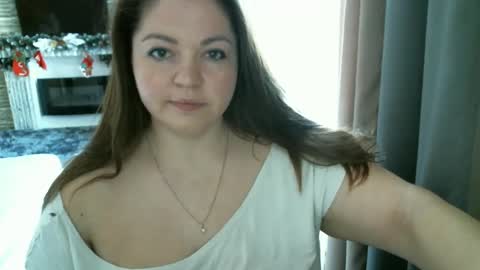 Snapshot of ellimol chatting on February 26, 8:48 am EliMoL online show from February 26, 8:48 am