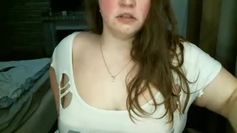 Snapshot of ellimol chatting on March 10, 10:02 pm EliMoL online show from March 10, 10:02 pm